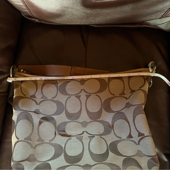 COACH Signature C Design Leather Trimmed Bucket Bag/Purse, Excellent condition. - Picture 9 of 11